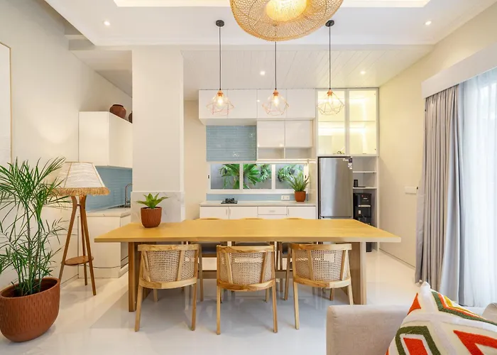 Modern Designer Canggu, Private Pool, Ricefield Views, Family And Group *