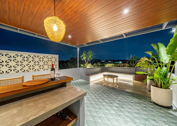 Modern Designer Canggu, Private Pool, Ricefield Views, Family And Group