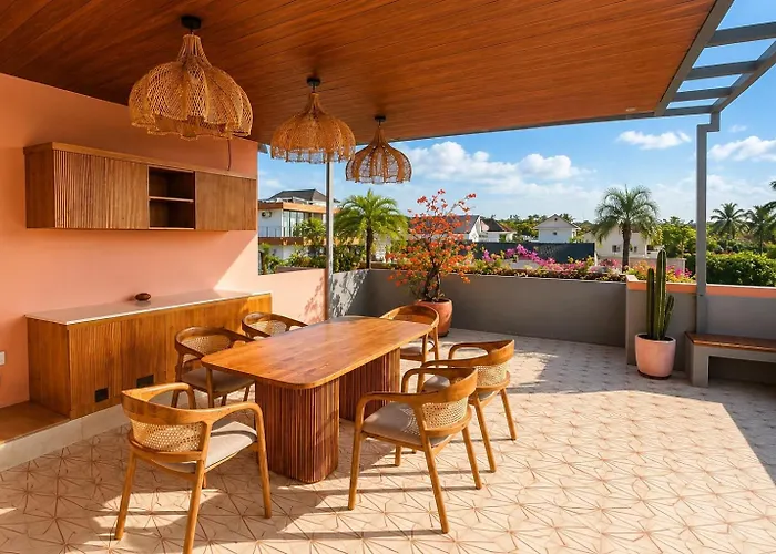 Villa Modern Designer Canggu, Private Pool, Ricefield Views, Family And Group *